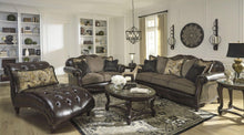 Load image into Gallery viewer, Winny Sofa