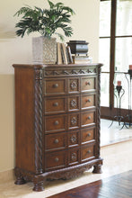 Load image into Gallery viewer, North Shore Chest