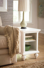 Load image into Gallery viewer, LYNN HAVEN Chairside Table
