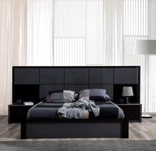 Load image into Gallery viewer, Milan Bed, Queen Grey &amp; Black

